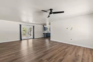 322 S Barbara, Lacy Lakeview, TX 76705 - Photo 18
