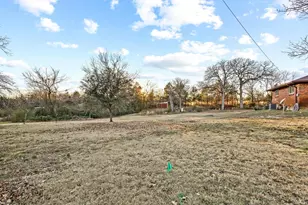 1701 S Lillis Ln, Denison, TX 75020 - Photo 36