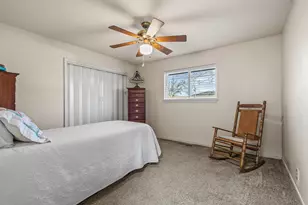 1701 S Lillis Ln, Denison, TX 75020 - Photo 24