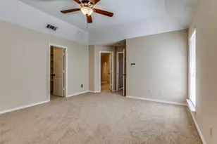 2120 Arbor Creek Dr, Carrollton, TX 75010 - Photo 22