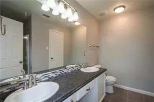 926 Walnut St, Burleson, TX 76028 - Photo 16