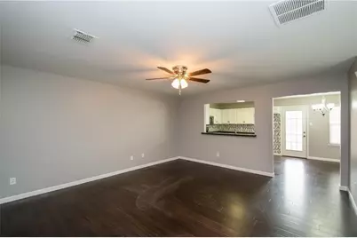 926 Walnut Street, Burleson, TX 76028 - Photo 4