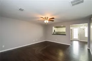 926 Walnut St, Burleson, TX 76028 - Photo 4