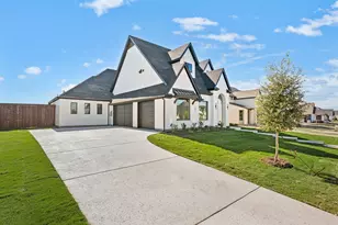 301 Wimberley Dr, Haslet, TX 76052 - Photo 2