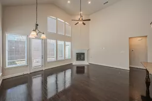 15633 Wild Cherry Ln, Fort Worth, TX 76262 - Photo 12