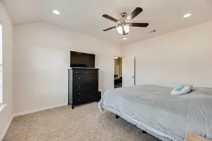 225 Holly Ct, Aubrey, TX 76227 - Photo 28