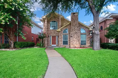 2221 Meadowstone Drive, Carrollton, TX 75006 - Photo 2