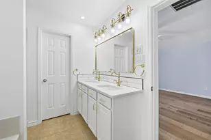 835 Evergreen Ln, Burleson, TX 76028 - Photo 20