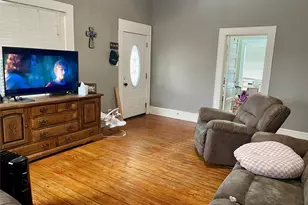 1023 N Spring St, Grand Saline, TX 75140 - Photo 6