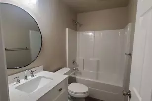 501 Poindexter Ave, Cleburne, TX 76033 - Photo 6