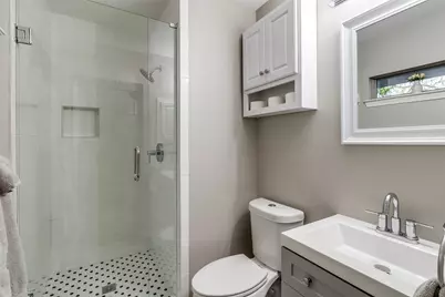 5713 W Amherst Avenue, Dallas, TX 75209 - Photo 16