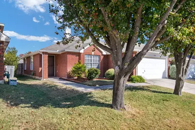 9104 Norfolk Lane, McKinney, TX 75071 - Photo 2