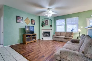 1105 Riverside Dr, Lewisville, TX 75067 - Photo 12