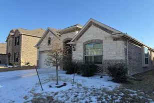 2521 Birchcrest Dr, Fort Worth, TX 76179 - Photo 4