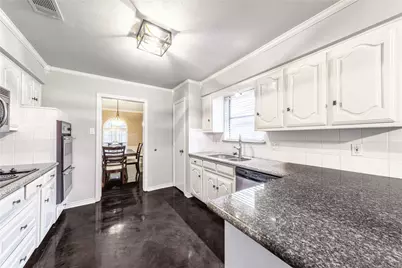 430 Brookfield Drive, Garland, TX 75040 - Photo 10