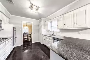 430 Brookfield Dr, Garland, TX 75040 - Photo 10