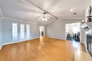 430 Brookfield Dr, Garland, TX 75040 - Photo 4