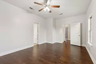 4824 Sunshine Dr, Fort Worth, TX 76105 - Photo 12