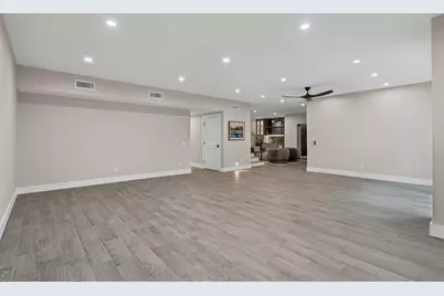 9007 Leaside Drive, Dallas, TX 75238 - Photo 30