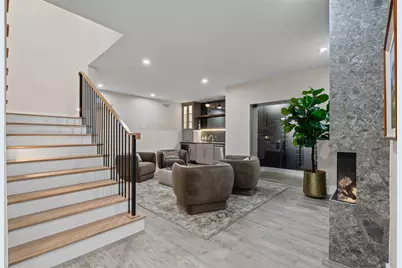 9007 Leaside Drive, Dallas, TX 75238 - Photo 26