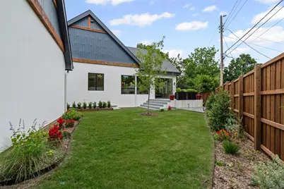 9007 Leaside Drive, Dallas, TX 75238 - Photo 38