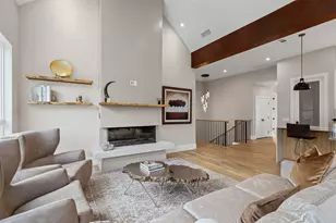 9007 Leaside Dr, Dallas, TX 75238 - Photo 14