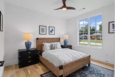 9007 Leaside Drive, Dallas, TX 75238 - Photo 20