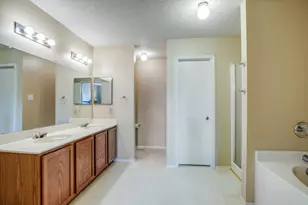 2701 Lazy Oak Dr, Little Elm, TX 75068 - Photo 16