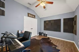 1817 Meadow Ridge Dr, Flower Mound, TX 75028 - Photo 26
