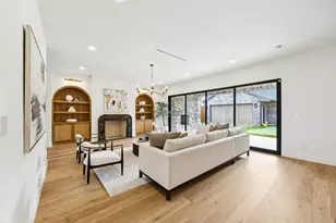 6860 Southridge Dr, Dallas, TX 75214 - Photo 12