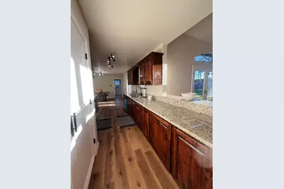 1036 Idlewood Avenue, Azle, TX 76020 - Photo 4