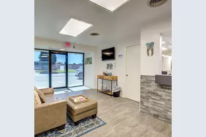 737 Irby Lane #1, Irving, TX 75061 - Photo 4