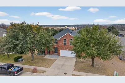 1420 Meadowlakes Drive, Azle, TX 76020 - Photo 4