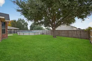 1420 Meadowlakes Dr, Azle, TX 76020 - Photo 18