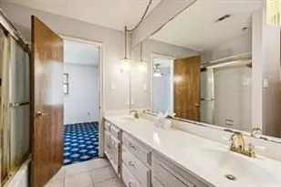 1702 Paisley Dr, Arlington, TX 76015 - Photo 18