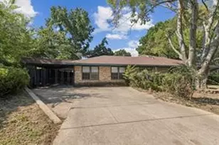 1702 Paisley Dr, Arlington, TX 76015 - Photo 16