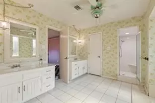 1702 Paisley Dr, Arlington, TX 76015 - Photo 24