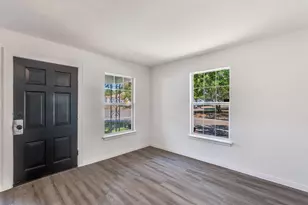 4101 Valentine St, Fort Worth, TX 76107 - Photo 4