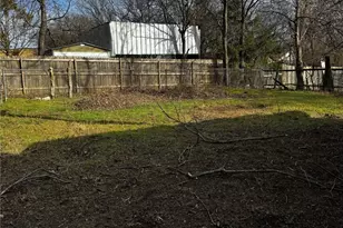 626 W Archer St, Jacksboro, TX 76458 - Photo 10