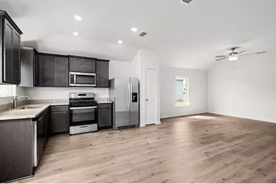 8324 White Wolf Trail, Ponder, TX 76259 - Photo 4