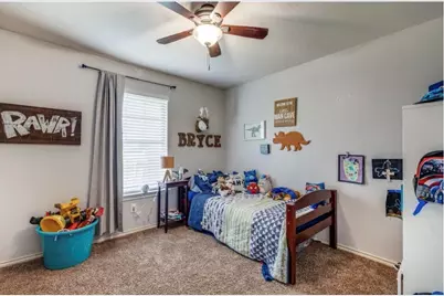 327 Shady Valley Drive, Mansfield, TX 76063 - Photo 12