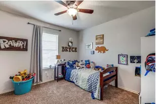 327 Shady Valley Dr, Mansfield, TX 76063 - Photo 12