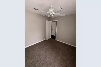 2418 Parkside Drive, Grand Prairie, TX 75052 - Photo 12