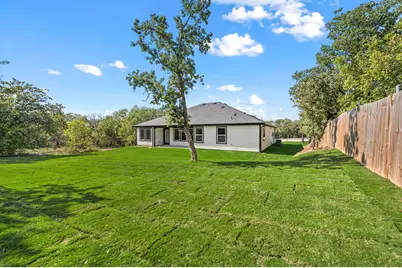 813 Haynie Drive, Runaway Bay, TX 76426 - Photo 34