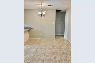 512 Hollyberry Drive, Mansfield, TX 76063 - Photo 12