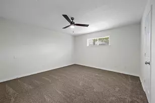 939 Lindy Ct, Irving, TX 75060 - Photo 16