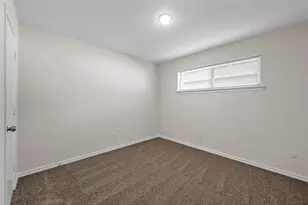 939 Lindy Ct, Irving, TX 75060 - Photo 14