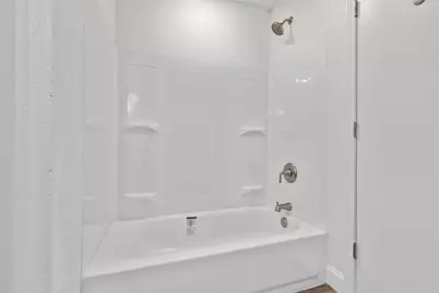 5326 Creek Valley Drive, Arlington, TX 76018 - Photo 12