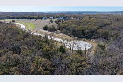 2 Shady Oak Lane, Valley View, TX 76272 - Photo 4