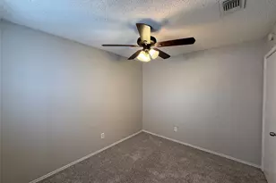 2719 Briarbank Cir, Dallas, TX 75227 - Photo 16